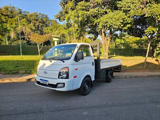 HYUNDAI HR 2.5 LONGO SEM CAÇAMBA 4X2 16V 130CV TURBO INTERCOOLER DIESEL 2P MANUAL HYUNDAI HR 2.5 LONGO SEM CAÇAMBA 4X2 16V 130CV TURBO INTERCOOLER DIESEL 2P MANUAL